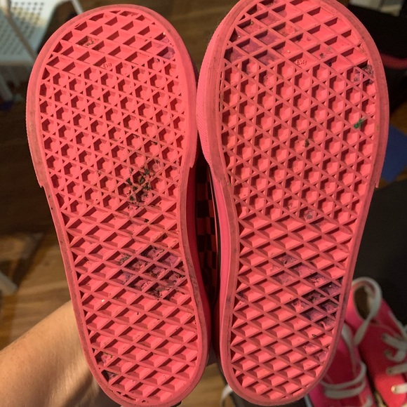 Vans - Picture 3 of 3